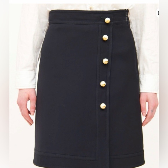 Gucci Black Pearl-Button Pencil Skirt - Picture 2 of 11